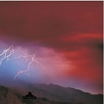Comment survivre à un orage en montagne lors d'un bivouac orage en montage