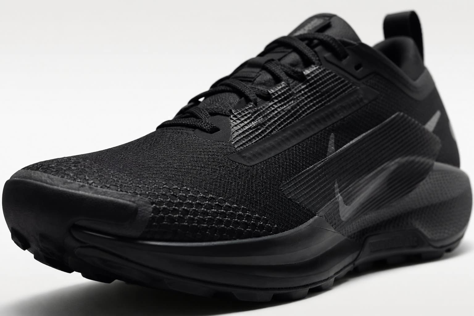 Nike Pegasus Trail 5 GORE-TEX : La rapidité sur terrains mixtes